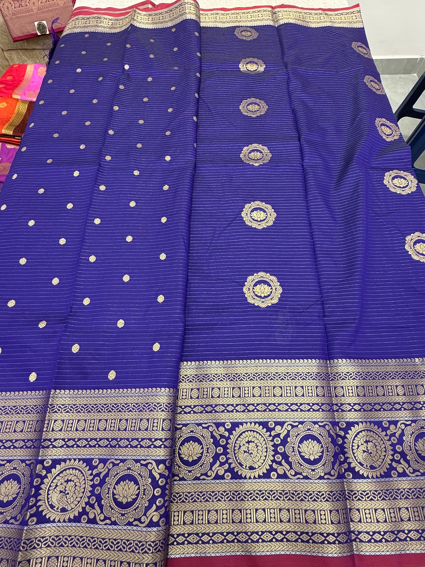 Fancy Pattu 1