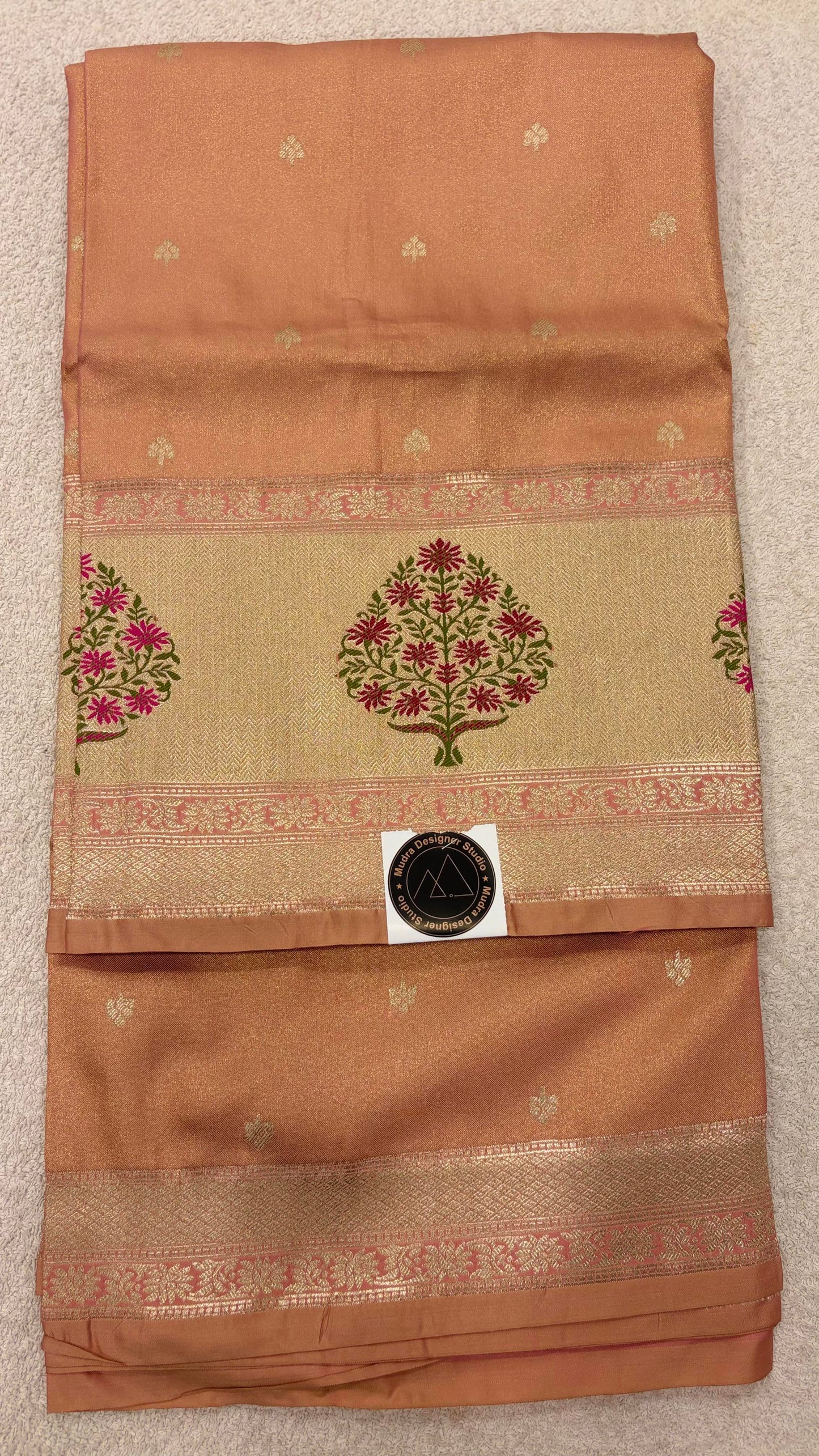 Tissue Kathan Benaras 028