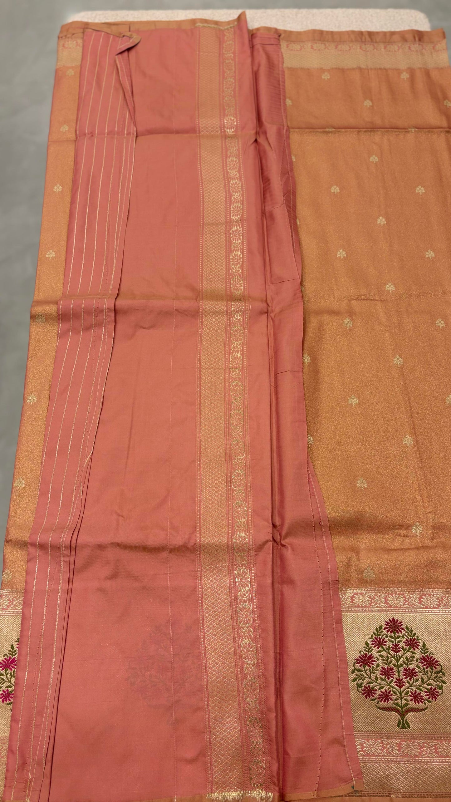 Tissue Kathan Benaras 028