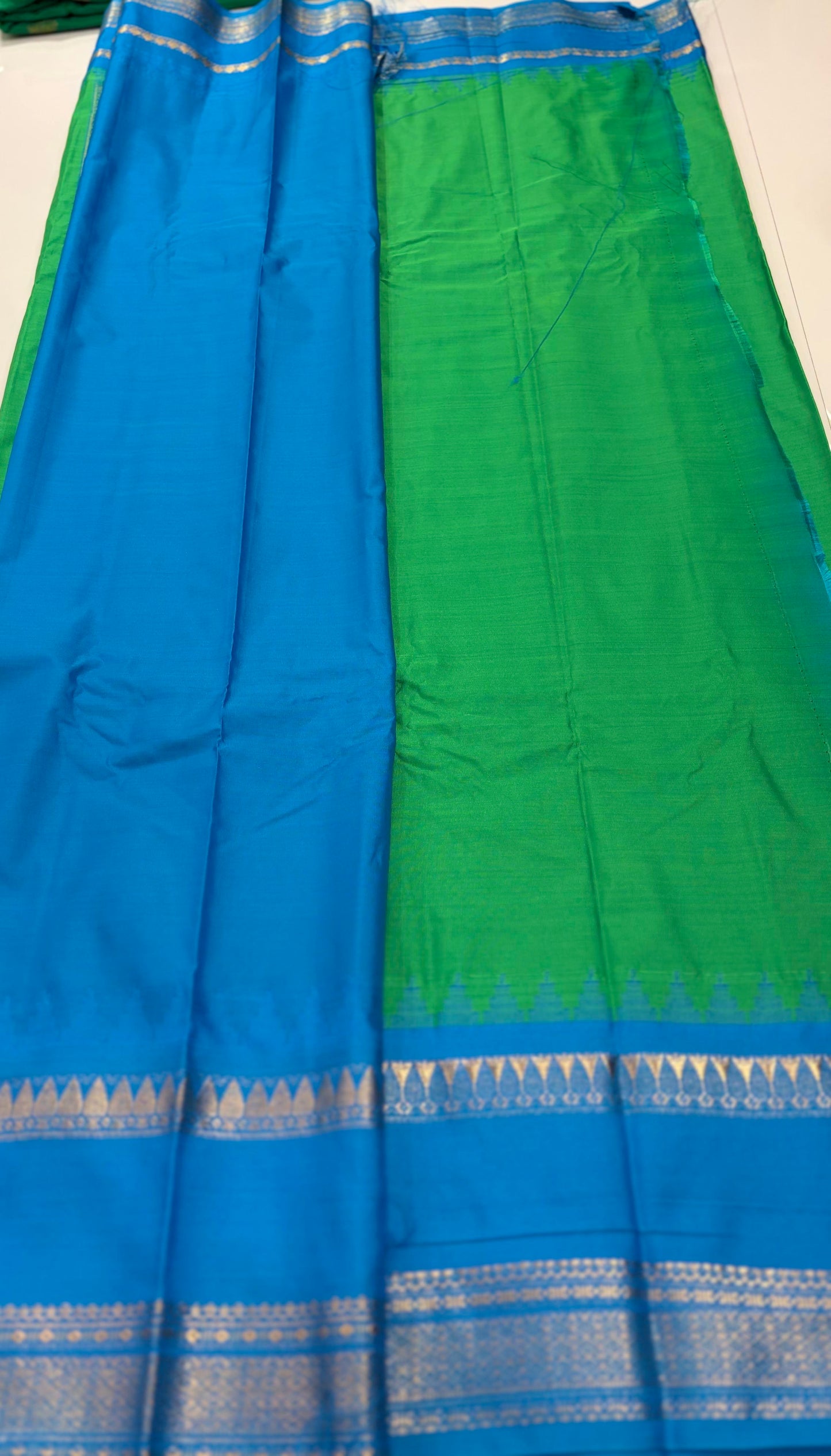 Semi Gadwal 8