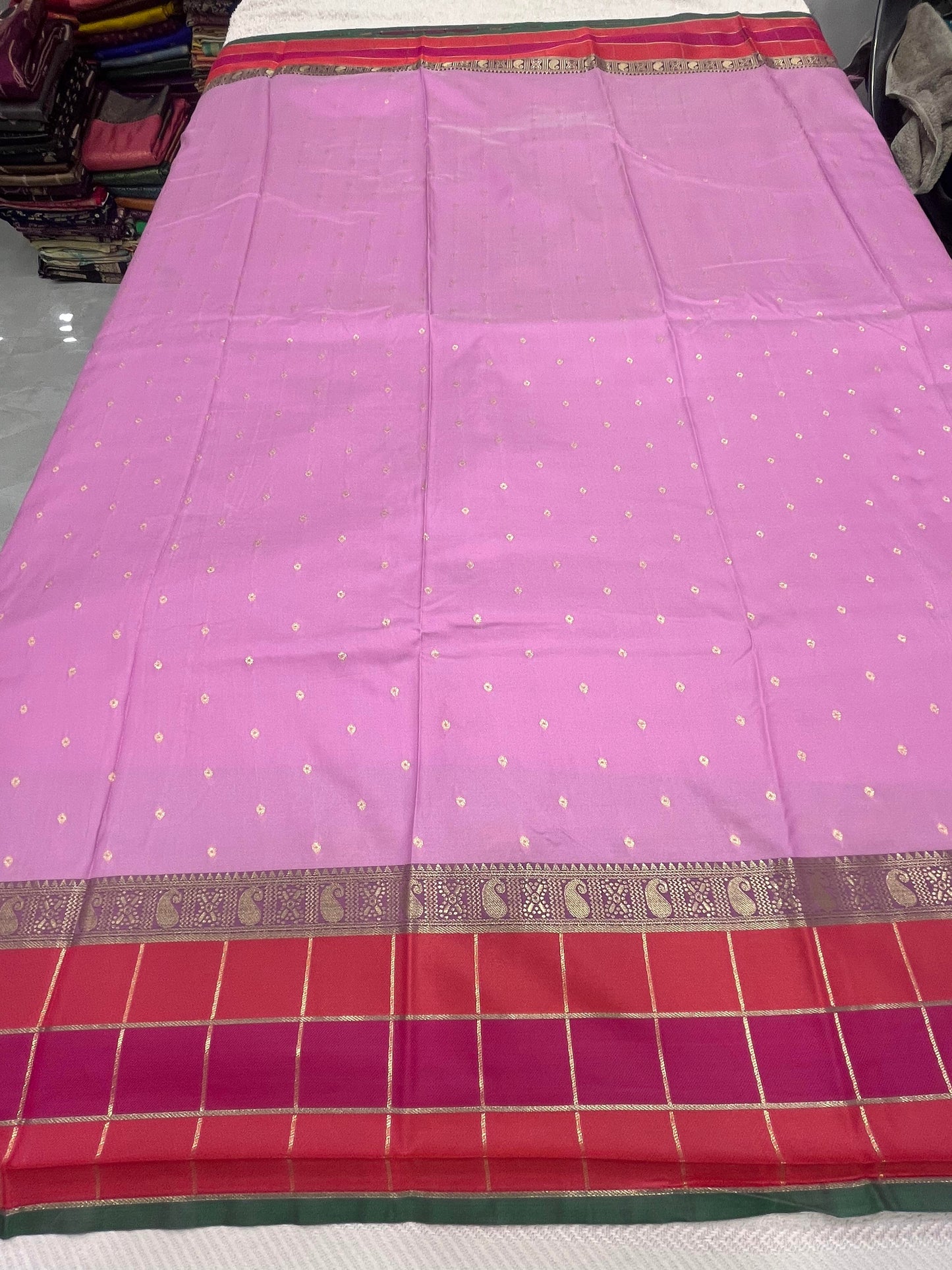 Vintage Soft Pattu