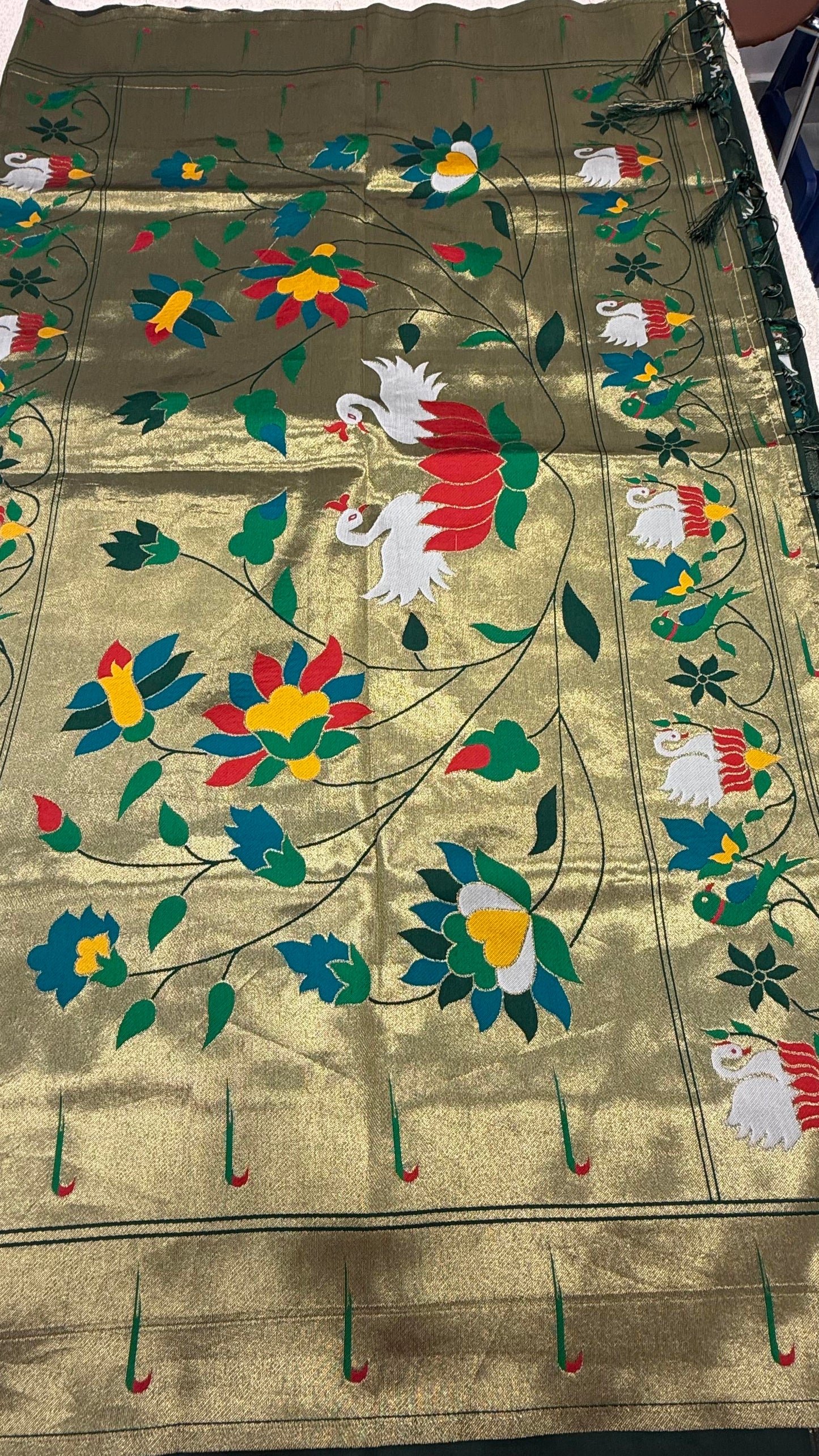 Tissue Paithani 5