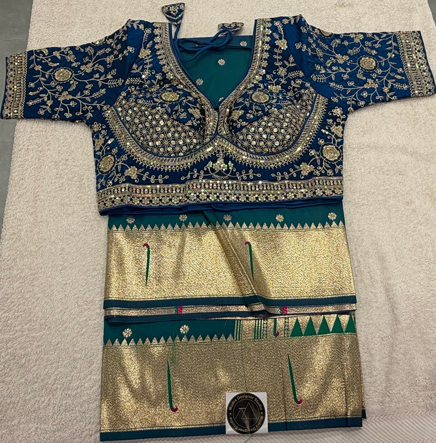 Paithani with Stitched Blouse 3