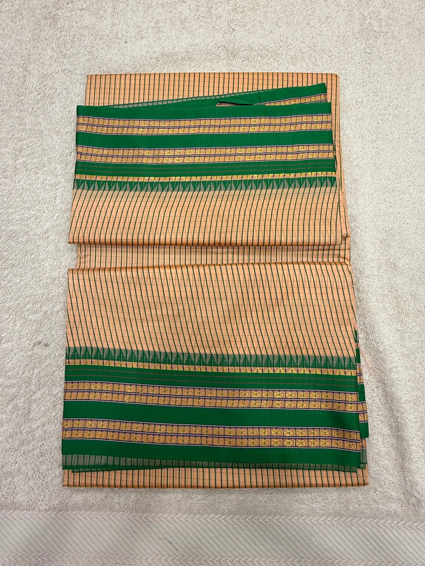 Silky Pattu Light Wait 01