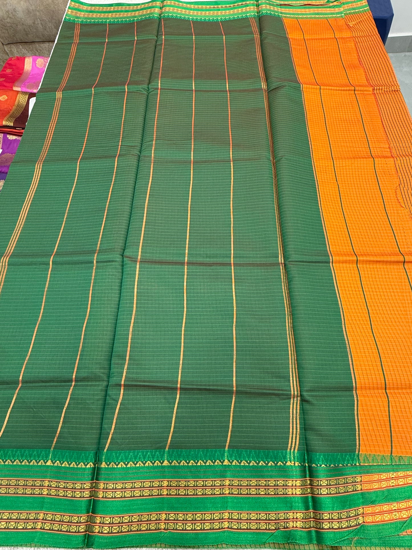 Silky Pattu Light Wait 01