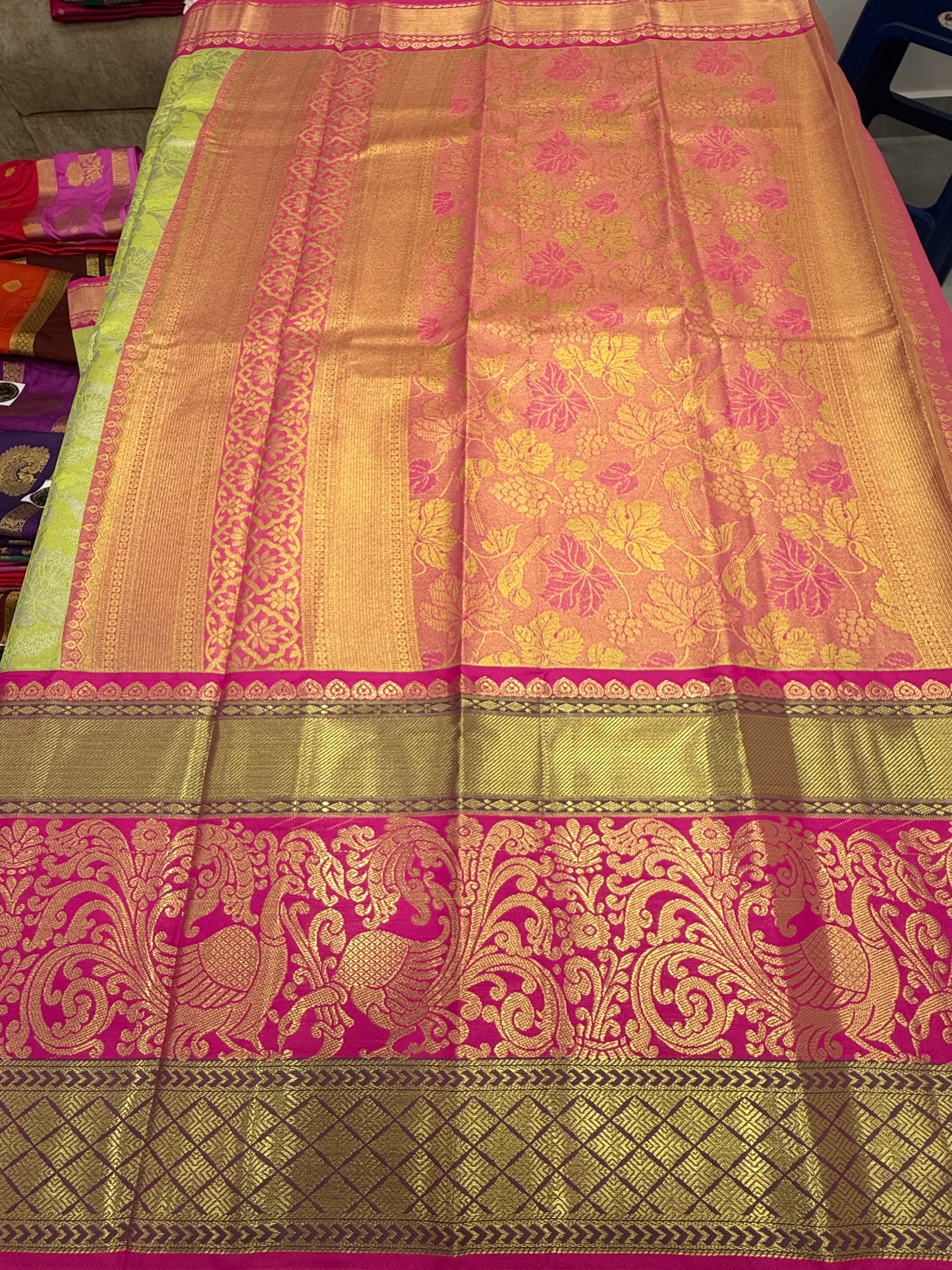 Kanchi Pattu 20