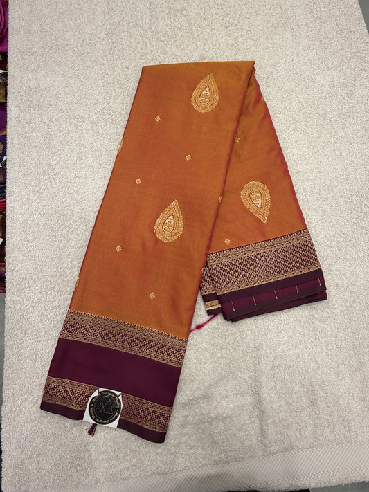 Fancy Vintage 08
