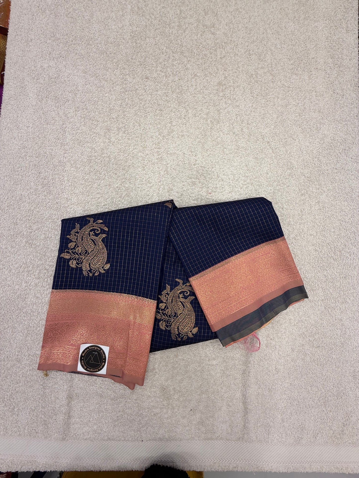 Vintage Pattu 3