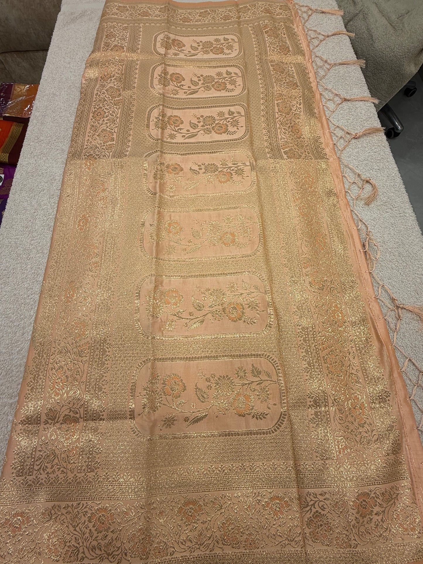 Satin Benaras 10