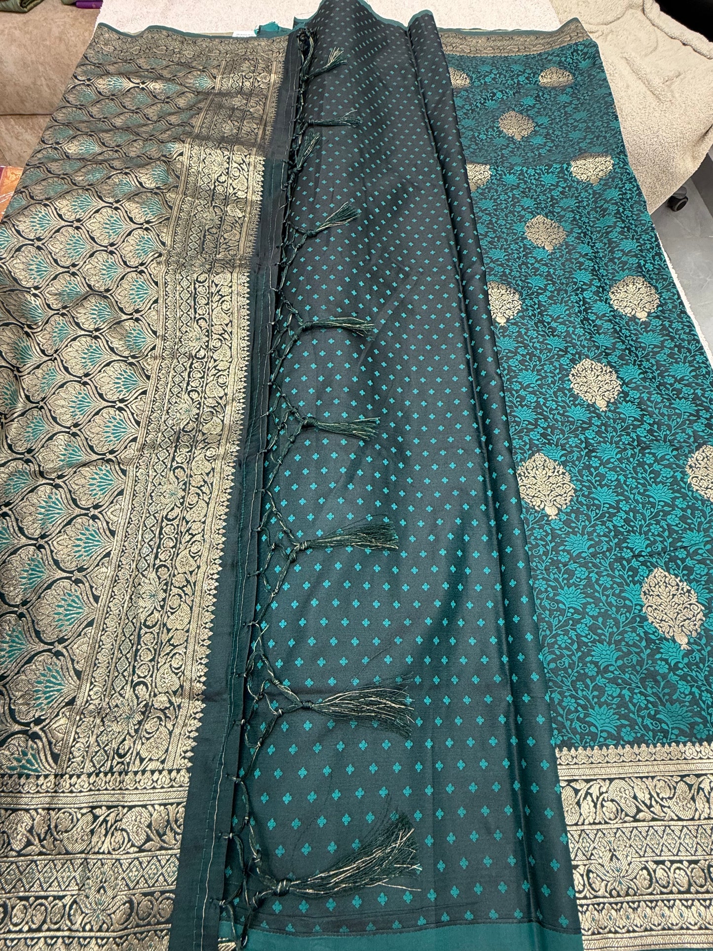 Satin Benaras 9