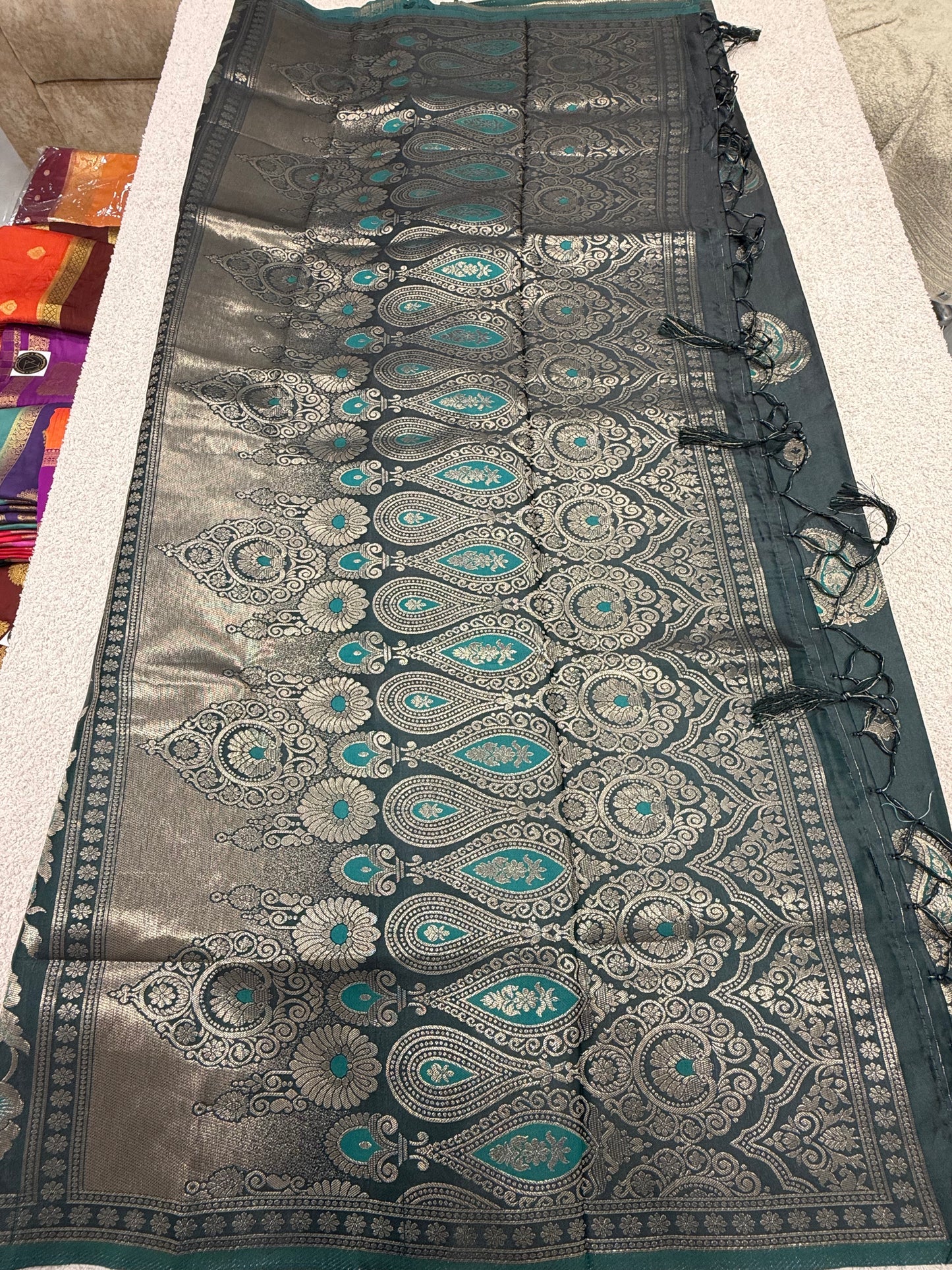 Satin Benaras 2