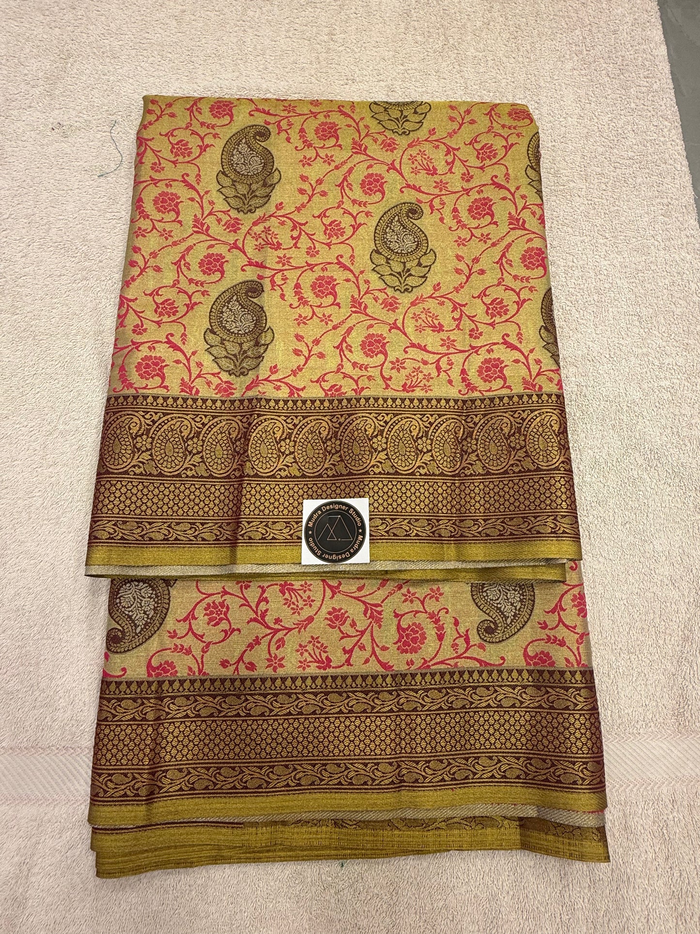 Kanchi Pattu 67