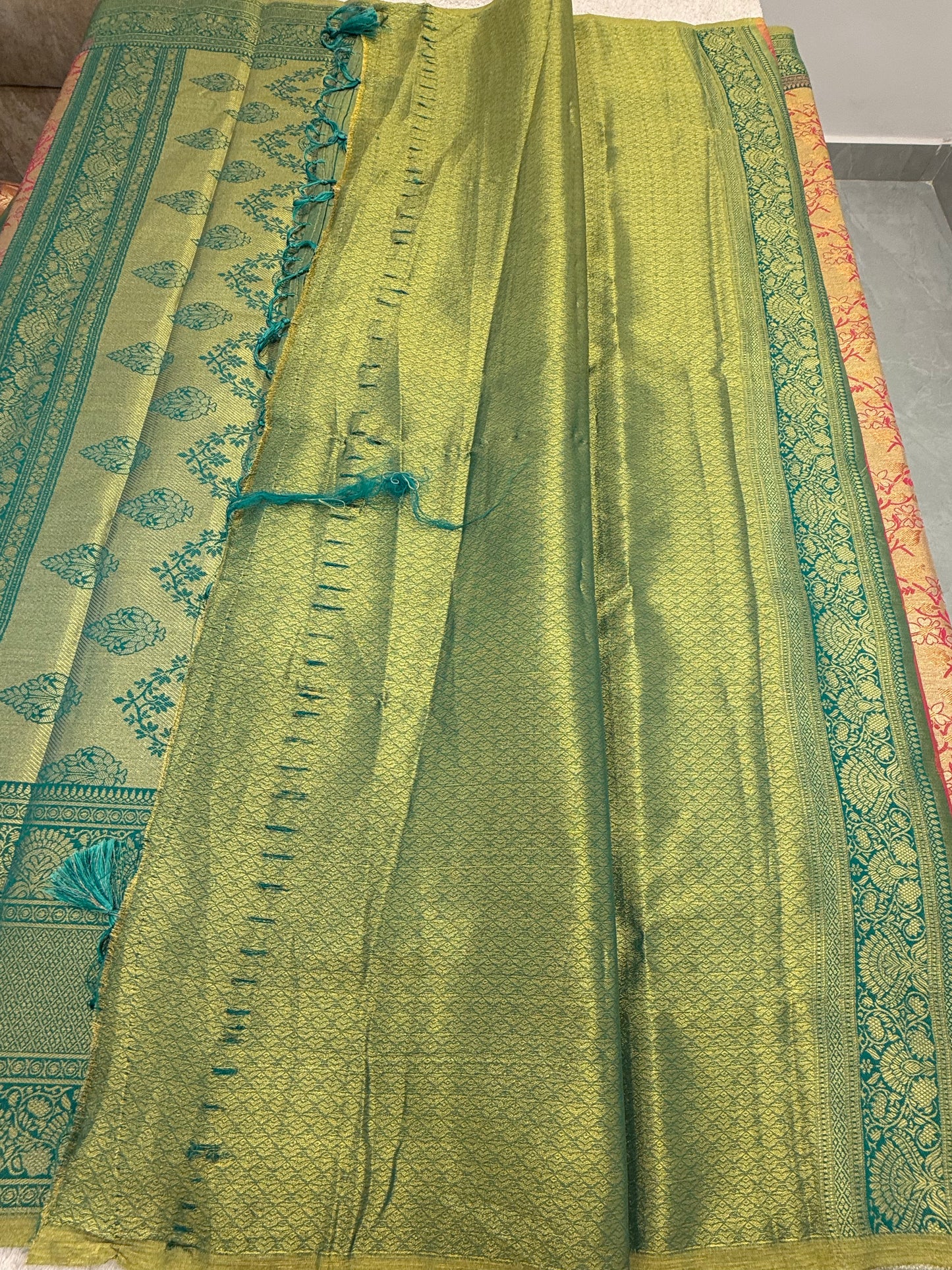 Kanchi Pattu 56