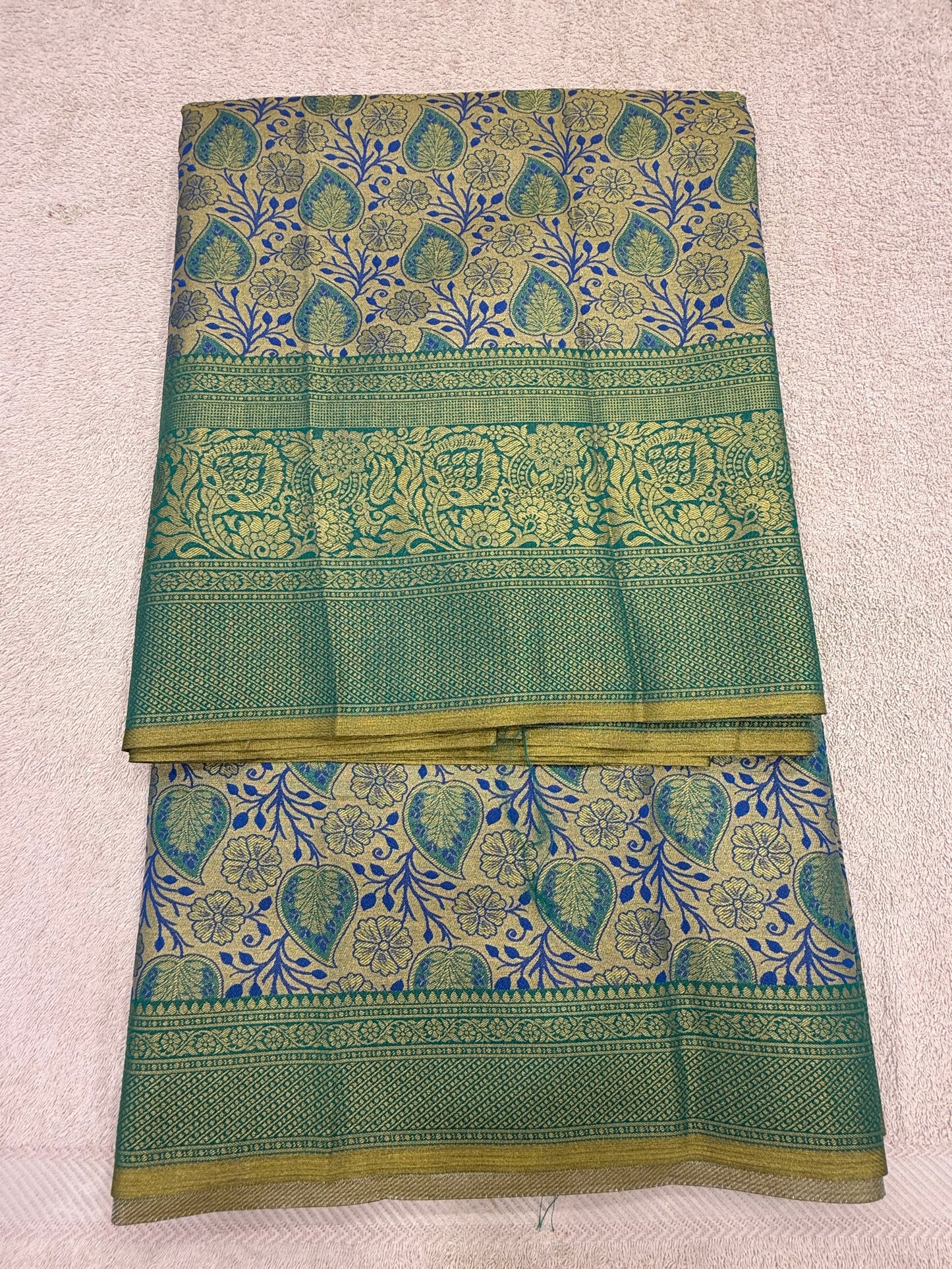 Kanchi Pattu 54