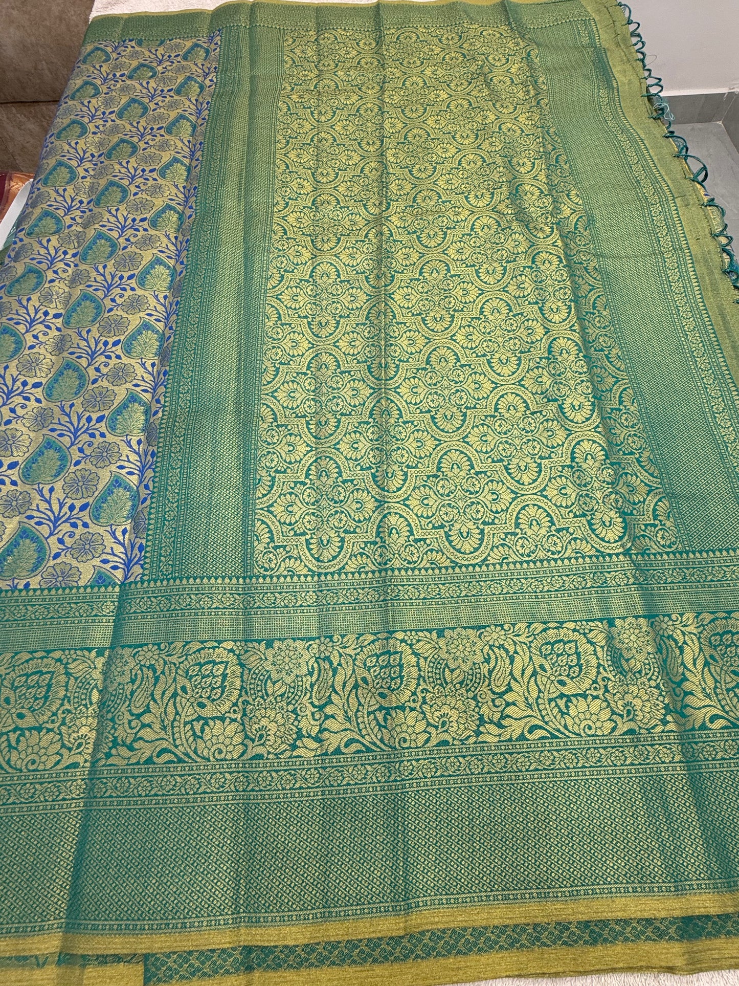 Kanchi Pattu 54