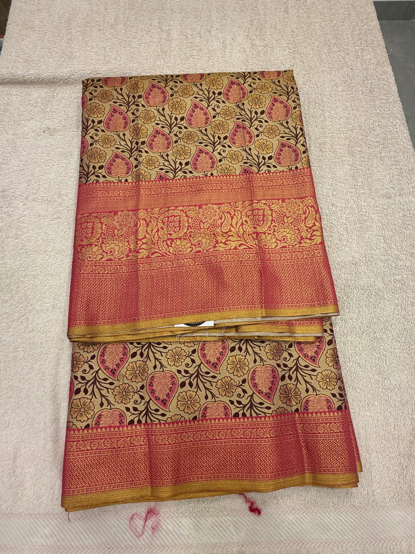 Kanchi Pattu 53