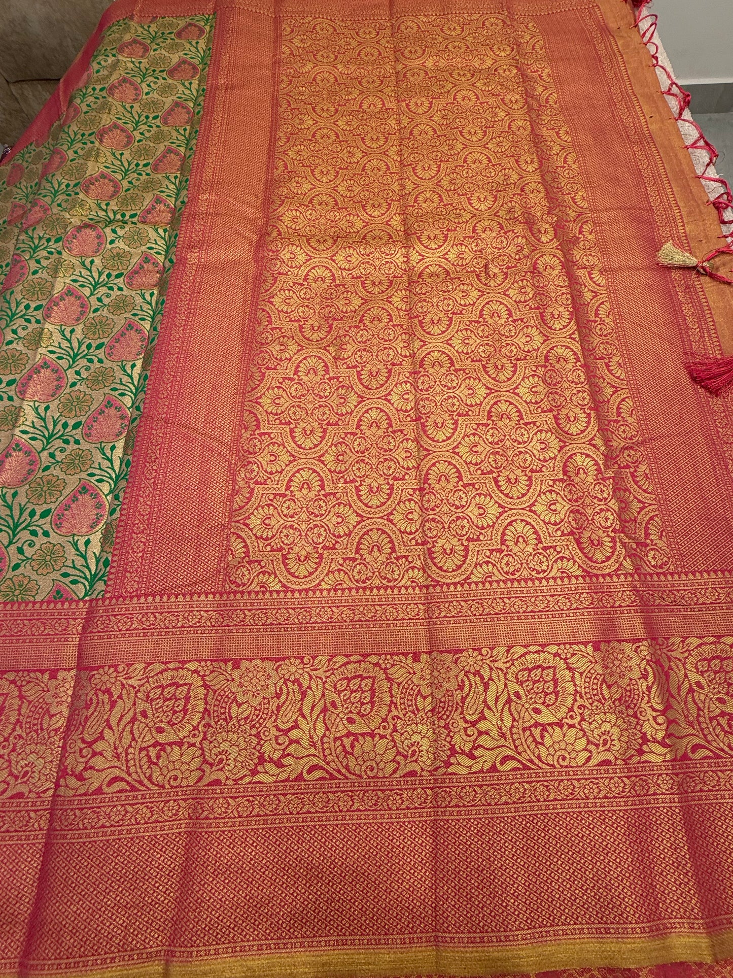 Kanchi Pattu 51