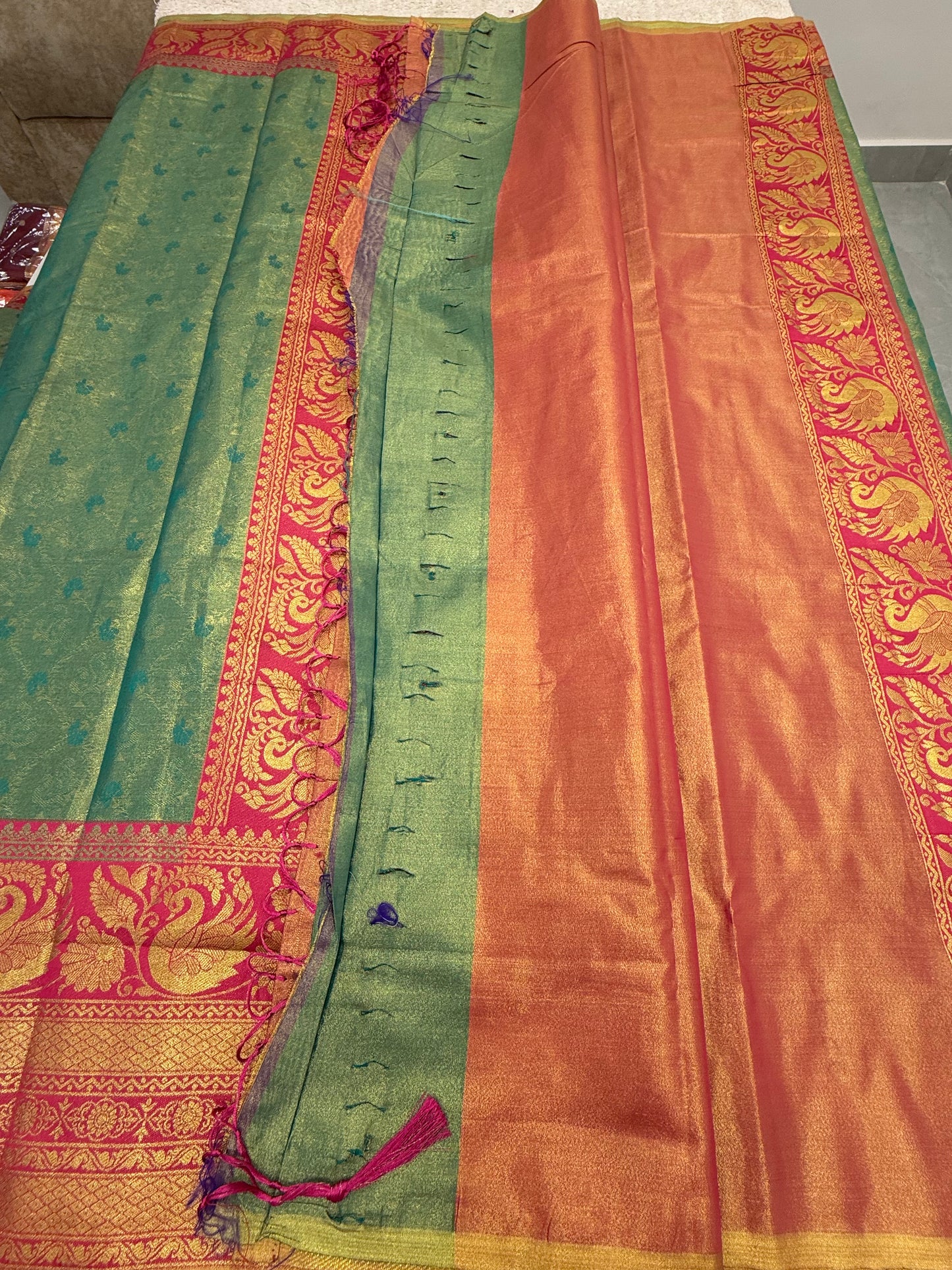 Kanchi Pattu 47