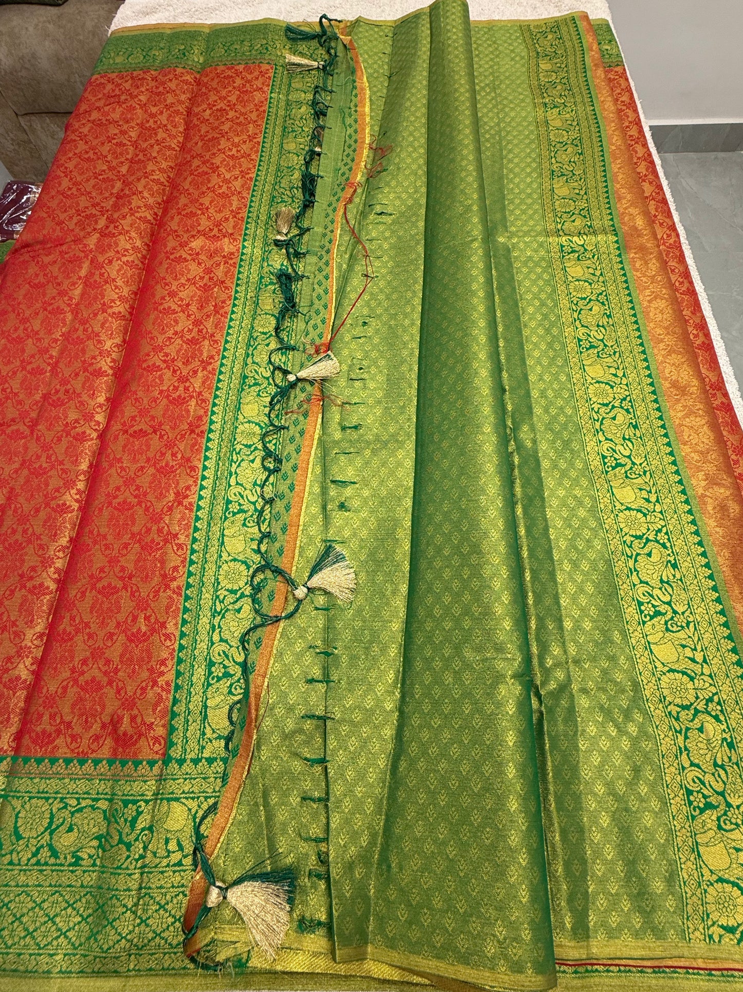 Kanchi Pattu 46