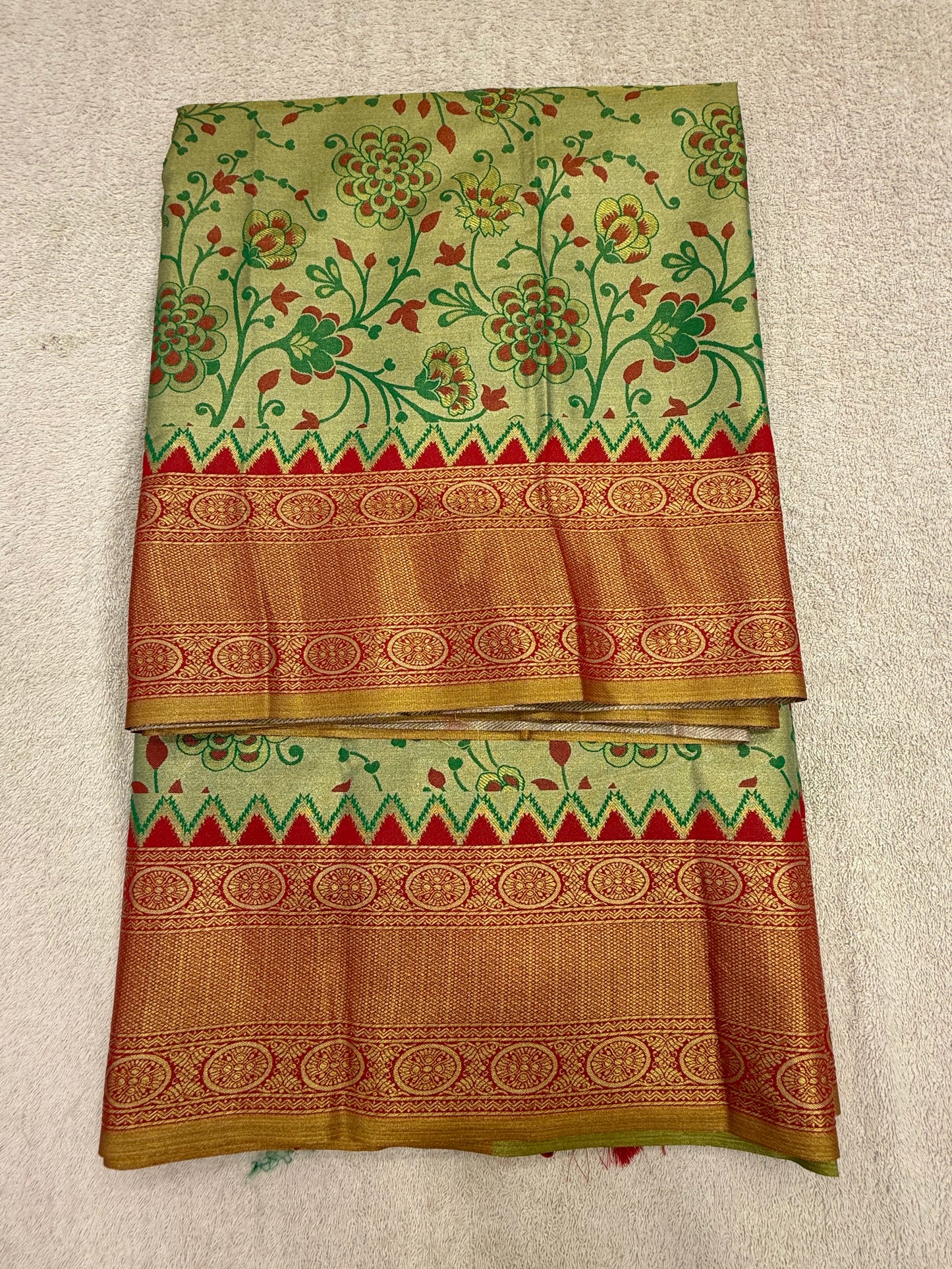 Kanchi Pattu 45