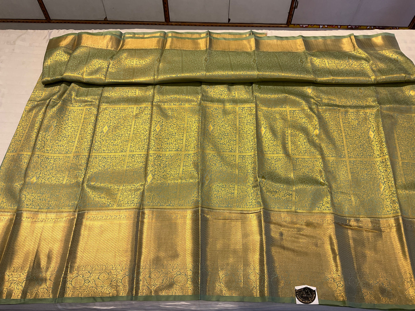 Kanchi Pattu 17