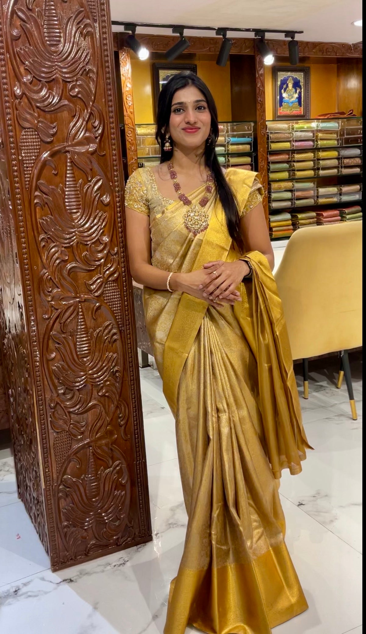 Kanchi Pattu 36