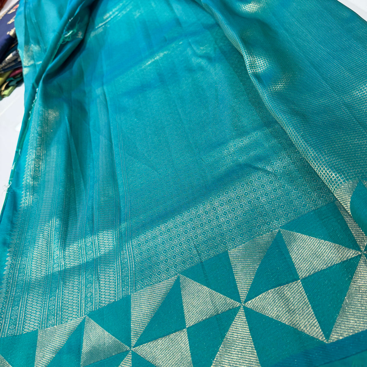 Borderless soft silk 04